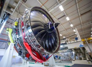 Rolls-Royce plc, il colosso dei motori per aerei e navi è di nuovo sotto accusa