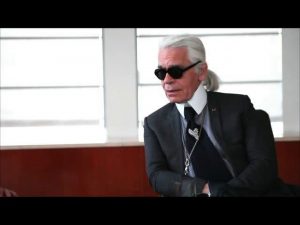 Karl Lagerfeld si racconta: il documentario biografico sul genio