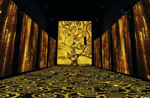 “Klimt Experience” arriva a Firenze: oltre 700 immagini in alta definizione