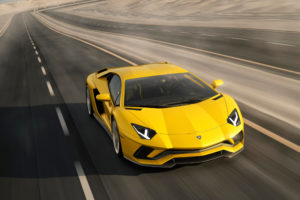 Lamborghini Aventador S 2017: prezzo e caratteristiche