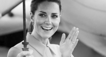 Kate Middleton criticata per il look scelto per visitare i feriti dell’attentato terroristico