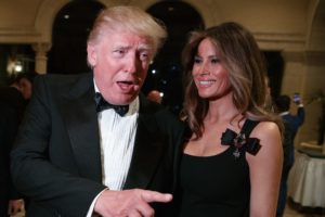 Melania Trump sceglie Dolce&Gabbana per Capodanno: la polemica