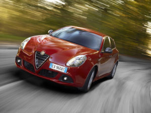 Alfa Romeo Giulietta 2017, prezzo e news: tutto sulla celebre due volumi