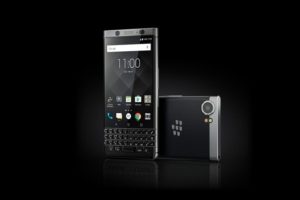 BlackBerry KEYOne prezzo e caratteristiche: doppia tastiera per un grande ritorno?
