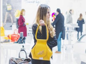 Mipel 2017 febbraio: le borse più originali delle tendenze moda Autunno Inverno [FOTO]