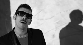 Francesco Gabbani fidanzata: “Mi ha visto spaccare per rabbia una chitarra, ed è rimasta”