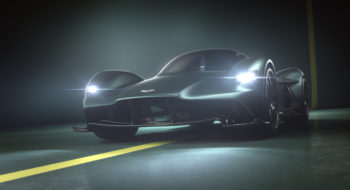 Aston Martin Valkyrie 2017: al Salone di Ginevra l’esclusiva racing car da strada