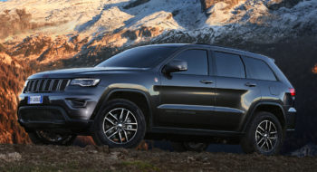 Jeep Grand Cherokee Trackhawk: il SUV dalla potenza estrema debutta al Salone di New York