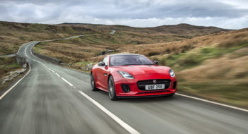 Jaguar F-Type 2017: al Salone di New York debutta la 4 cilindri