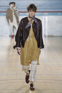 vw_aw17-18_foh_hires_029a
