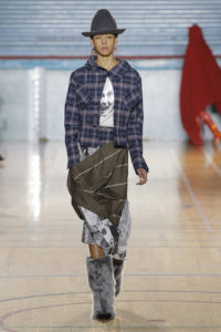 vw_aw17-18_foh_hires_036a
