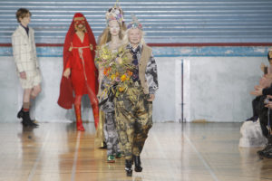 vw_aw17-18_foh_hires_060x