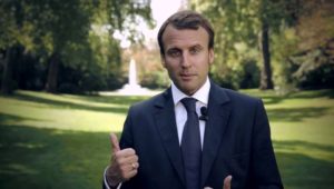 Emmanuel Macron moglie: Brigitte Trogneux, la 64enne ex prof del liceo che ama da quando ha 16 anni (foto)