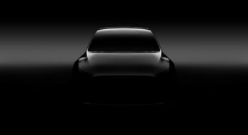 Tesla Model Y, prezzo e news: ecco le prime immagini del SUV elettrico