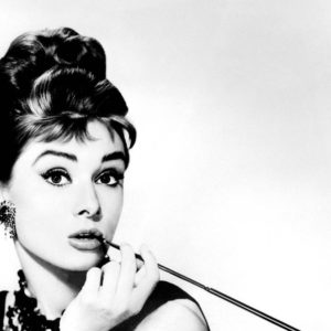 I capi più iconici di Audrey Hepburn andranno all’asta da Christie’s
