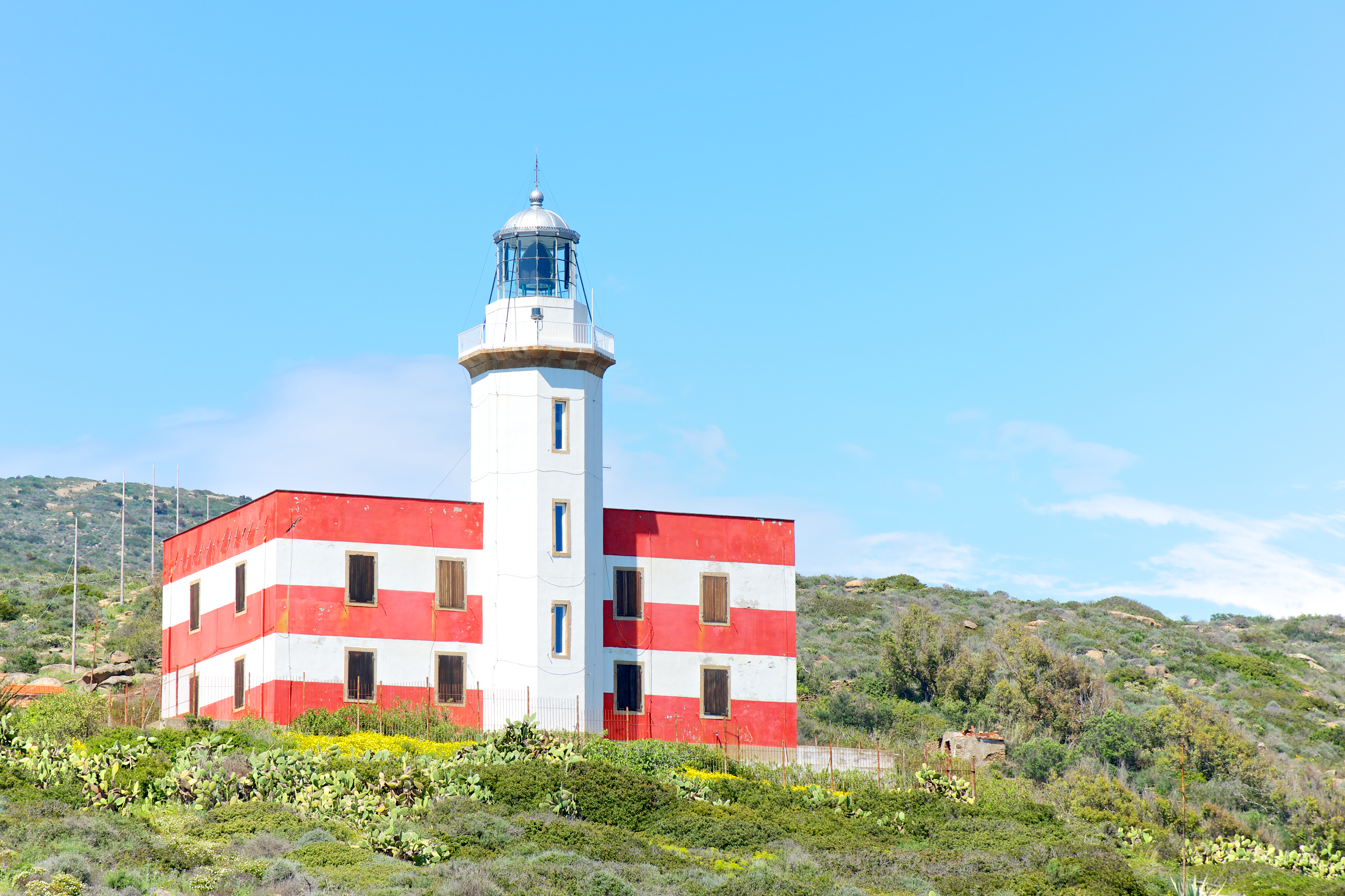 faro-di-capel-rosso_isola-del-giglio