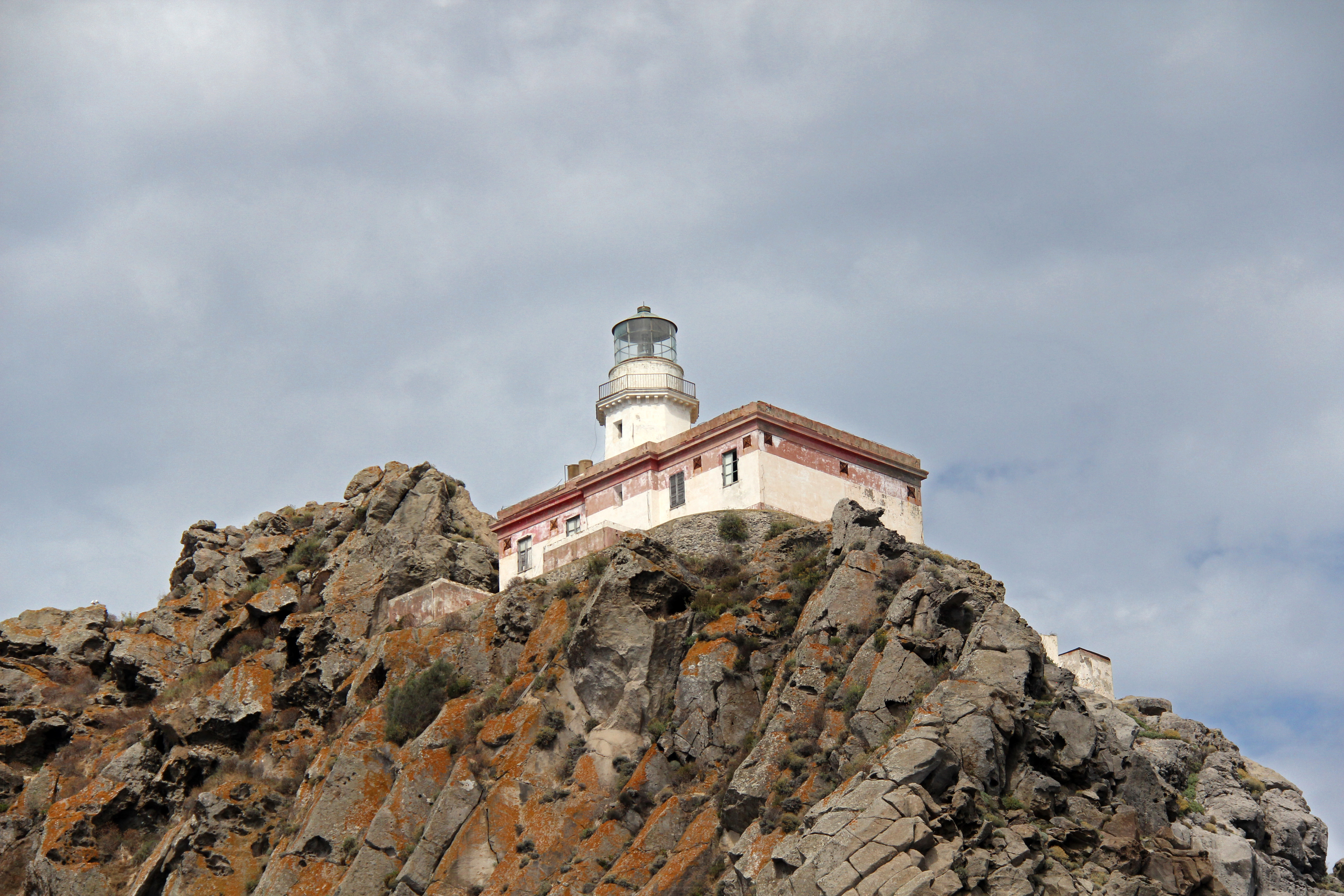 faro-di-ponza