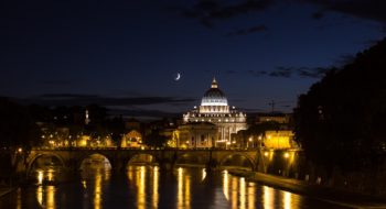 Sere d’estate al museo: da Torino al Parco Archeologico di Pompei, appuntamenti “in notturna” per ammirare le bellezze italiane