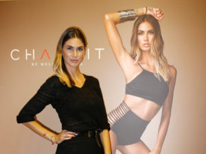 Melissa Satta, dallo spettacolo ai costumi da bagno: ecco la collezione beachwear per CHANGIT