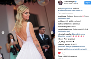 Chiara Ferragni incinta? Dal red carpet di Venezia parte il “toto-pancino”