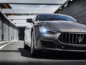 Maserati Ghibli vince lo Sport Auto-Award 2017: prestigioso riconoscimento per il brand italiano (FOTO)