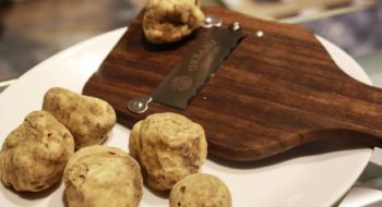 Fiera del tartufo Alba 2017, la kermesse si sposta da Eataly Smeraldo: tutte le novità