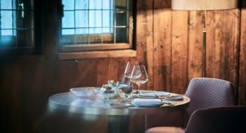 Guida Michelin 2018 Svizzera: il ristorante IGNIV by Andreas Caminada a St. Moritz ottiene una stella