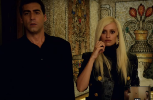 American Crime Story: The Assassination of Gianni Versace è pronto al debutto [Trailer]