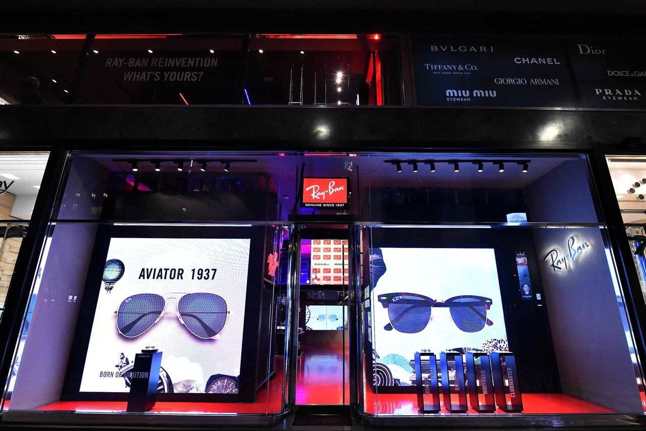 pop-up-store-ray-ban_08_preview