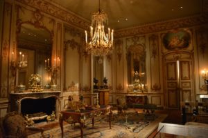 Casa più costosa al mondo: si trova vicino a Versailles ed è stata acquistata da un principe saudita
