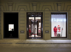 moncler-boutique-florence-2