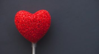 San Valentino 2018, idee regalo per Lei e per Lui: le proposte Damiani per la Festa degli Innamorati