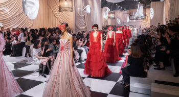 Dior: la collezione Haute Couture Primavera Estate 2018 ha silato a Shangai [FOTO]