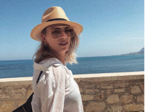 Estate 2018: Emma Marrone in bikini infiamma i social e si mostra senza ‘ritocchi’ (FOTO)