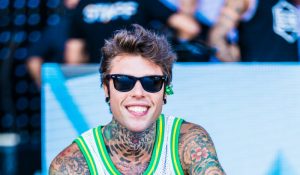 “Queste foto vi lasceranno senza parole”, voi ve lo ricordavate? Ecco come è cambiato Fedez in questi anni grazie a una dieta speciale!
