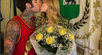 “Sono sempre più alta di te” Chiara Ferragni scherza con Fedez ma intanto firma le carte: matrimonio a un passo