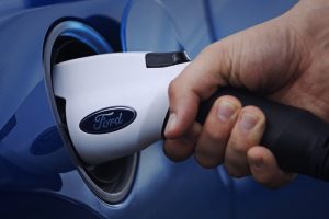 Ford offerte di lavoro 2018: arriva un importante piano di assunzioni per combattere la disoccupazione (INFO UTILI)