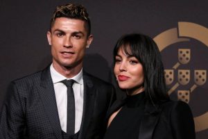 Georgina Rodriguez: look griffato extra lusso per la prima allo Stadium (FOTO)