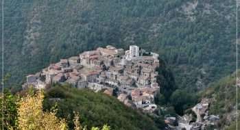 Idee viaggio, vacanze in Umbria: due percorsi naturalistici da fare assolutamente