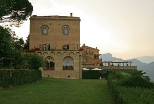 Idee viaggio, vacanze in Campania: Ravello e la sua magica Villa Cimbrone