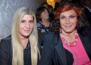 Patrizia De Blanck racconto sconvolgente: infezione a occhi e cervello, la foto shock