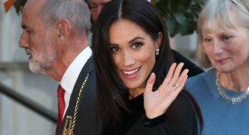 Meghan Markle: lato b e intimo in vista all’evento ufficiale, quando le trasparenze sono ‘reali’ (FOTO)