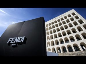 Fendi alla ricerca di personale: contratti a tempo indeterminato e stage