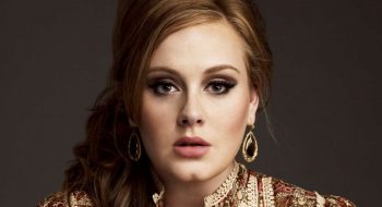 Adele oggi: è lei la star britannica più ricca del 2018, ecco quanto ha guadagnato