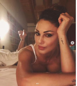 Anna Tatangelo compleanno: il regalo romantico di Gigi D’Alessio (FOTO)