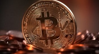 Guadagnare con i Bitcoin: come farlo in maniera sicura