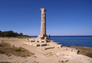 Crotone, alla scoperta della città calabrese ricca di storia e natura