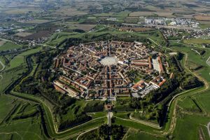 Alla scoperta di Palmanova, la città a forma di stella: ecco cosa vedere!