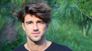 Andrea Damante nuova fidanzata? Paparazzato con lei, bellissima e ricca (FOTO)