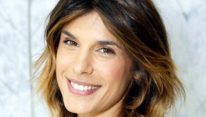 Elisabetta Canalis Instagram: microbikini e lato b in mostra, la foto in acqua è bollente!